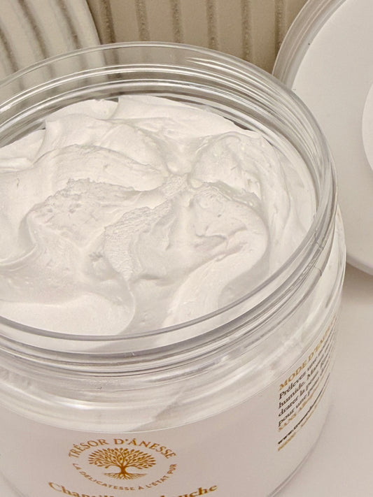 Texture chantilly légère et aérienne gel douche lait d'ânesse bio