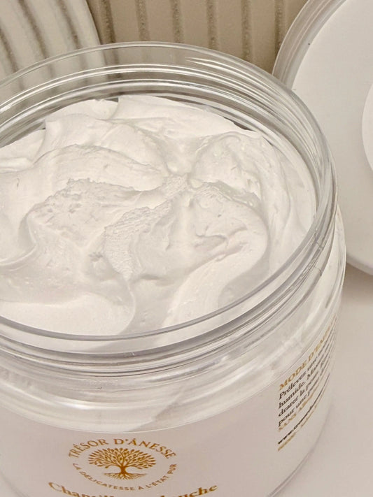 Texture chantilly légère et aérienne gel douche lait d'ânesse bio
