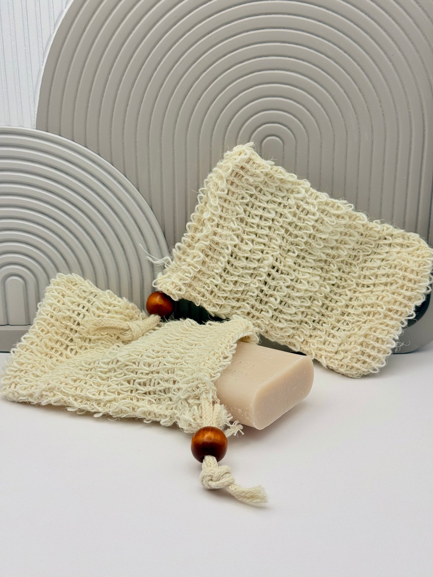 Filet à savon réutilisable avec savon bio lait d'ânesse
